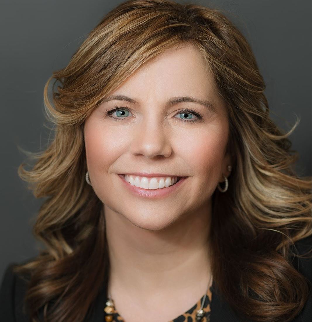 Headshot of Ginger Yonak